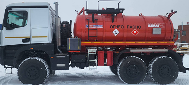 Автоцистерна АКН-10